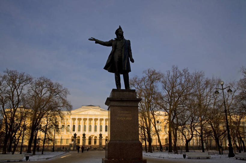 横图,城市,雕塑,俄罗斯,艺术,雕像,历史,艺术家,摄影,手艺,巴洛克风格,诗人,美术工艺,彩图,旅行,独联体