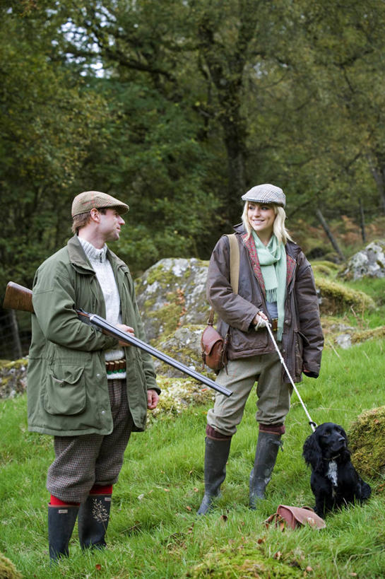 成年人,两个人,竖图,室外,射击,美景,英国,欧洲,景观,猎犬,自然,猎枪,景色,摄影,生活方式,西欧,自然风光,大不列颠,威尔士,斯班尼犬,大不列颠及北爱尔兰联合王国,大不列颠及爱尔兰联合王国,威尔士公国,异性恋,男人,女人,彩图,康威自治市,大不列颠王国,大英帝国,联合王国,日不落帝国,伴侣,斯诺登峰,北威尔士