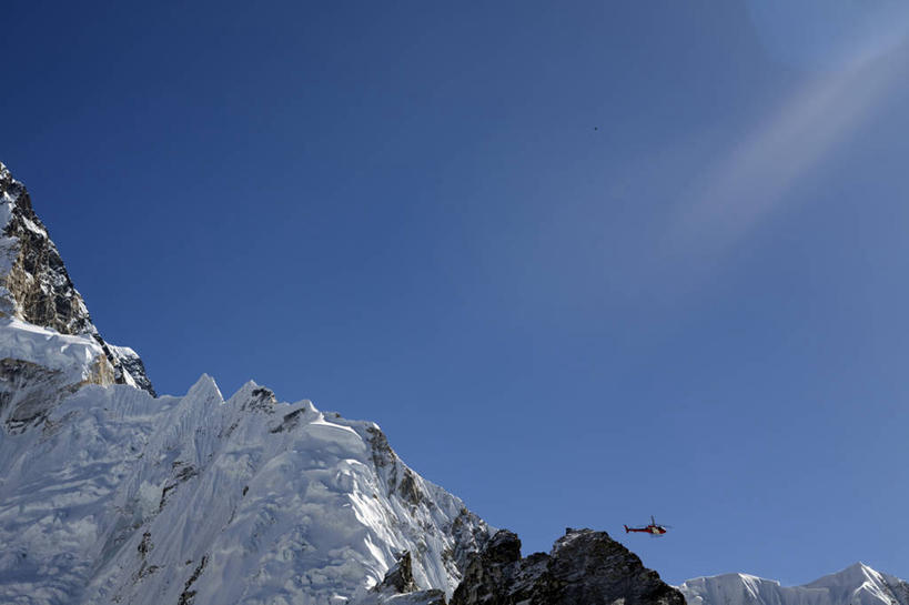 无人,横图,室外,探险,风险,山,山脉,尼泊尔,亚洲,飞,摄影,直升机,喜马拉雅山脉,珠穆朗玛峰,援救,冒险,彩图,旅行,鲲鹏