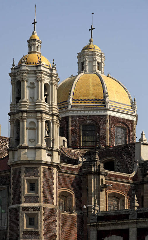 成年人,教堂,横图,墨西哥,节日,首都,文化,现代,祈祷,健康,许愿,摄影,宗教,信仰,纪念,祈求,基督教,拉丁美洲,天主教,朝圣节,墨西哥城,教皇,平安,女人,彩图,大教堂