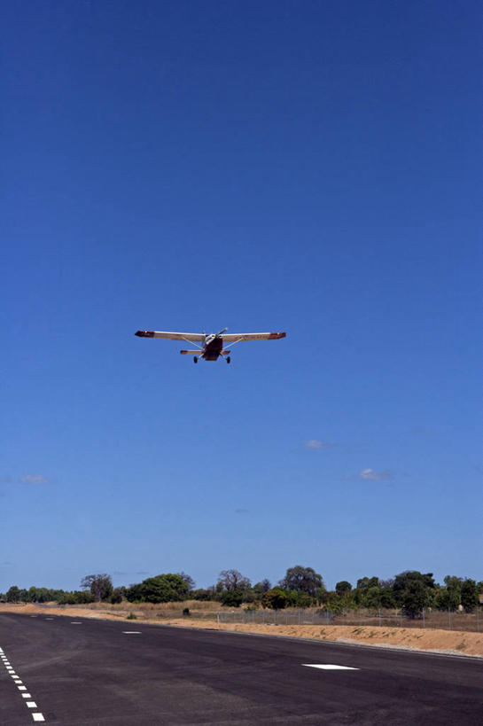 无人,机场,竖图,室外,飞机,非洲,马拉维,起飞,着陆,飞,蓝色,停机坪,运输,摄影,飞行器,马拉维湖,彩图,旅行