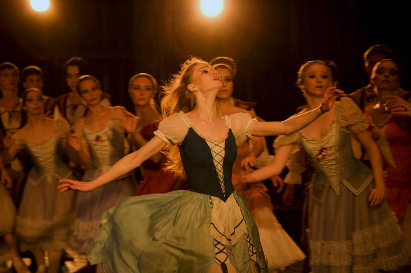 儿童,成年人,两个人,横图,俄罗斯,训练,摄影,工作室,舞蹈教室,前苏联,芭蕾舞,年轻女性,女孩,女人,年轻人,舞者,彩图,旅行,舞蹈,独联体,芭蕾舞者