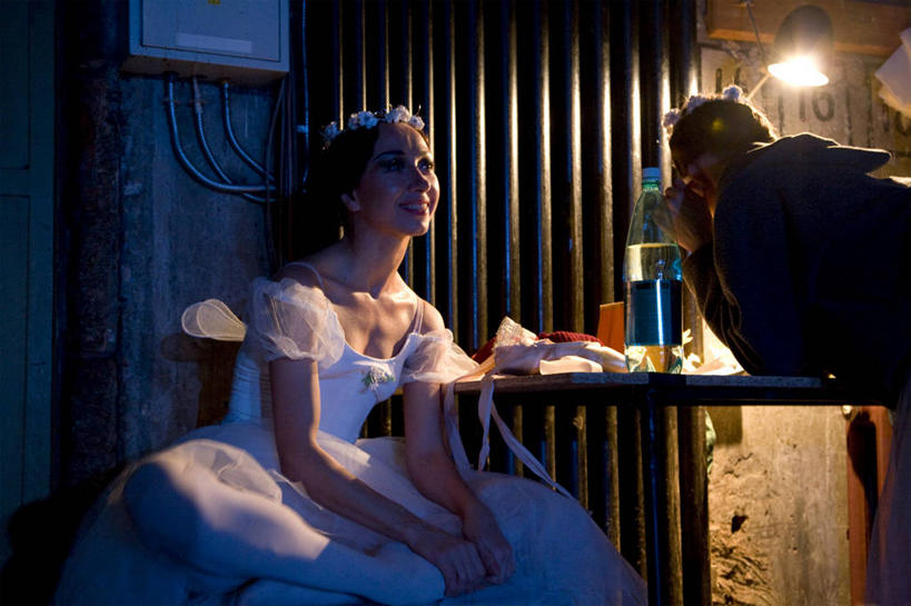 儿童,成年人,两个人,横图,俄罗斯,训练,摄影,工作室,舞蹈教室,前苏联,芭蕾舞,年轻女性,女孩,女人,年轻人,舞者,彩图,旅行,舞蹈,独联体,芭蕾舞者