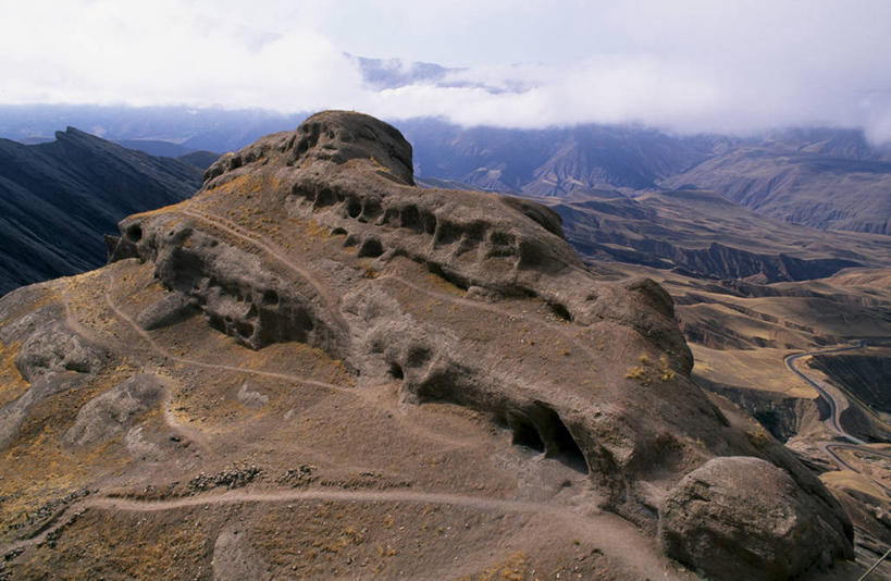 无人,横图,室外,山,山脉,伊朗,山顶,地标建筑,露头,摄影,要塞,暗杀,岩石,彩图