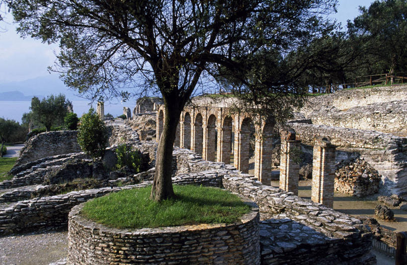 无人,横图,室外,别墅,意大利,欧洲,历史,废墟,地标建筑,摄影,意大利文化,伦巴第大区,加尔达湖,布雷西亚,彩图