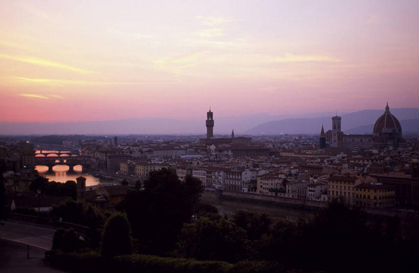 无人,横图,全景,室外,度假,河流,美景,日落,城市风光,城市,意大利,欧洲,景观,娱乐,粉色,风景,黄昏,享受,休闲,景色,放松,摄影,意大利文化,托斯卡纳区,维基奥桥,亚诺河,彩图,大教堂