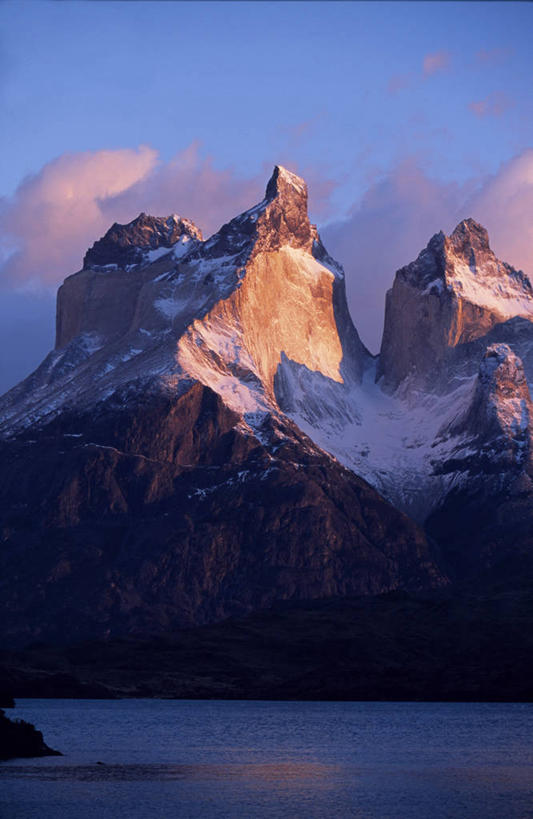 无人,竖图,室外,度假,湖,山,山脉,智利,云,冬天,黎明,粉色,南美,寒冷,摄影,国家公园,早晨,拉丁美洲,百内国家公园,彩图,澎湖