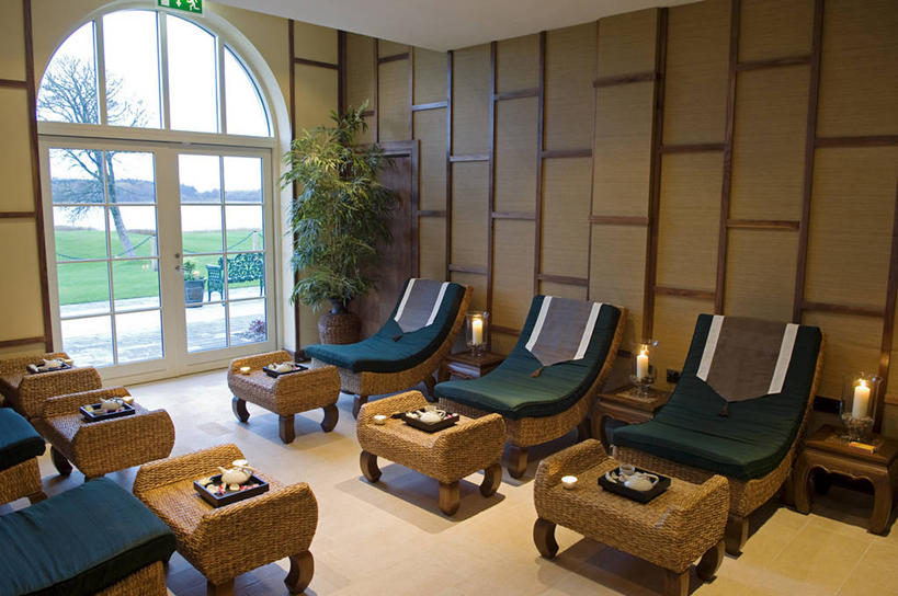 无人,横图,床,酒店,蜡烛,英国,北爱尔兰,装饰物,放松,摄影,宁静,华贵,休闲椅,彩图,弗马纳区,厄恩湖