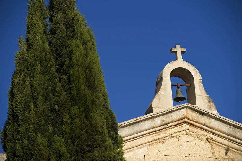 无人,教堂,横图,建筑,柏树,欧洲,马耳他,十字架,岛,城镇,塔,城墙,树,摄影,宗教,基督教,地中海文化,南欧,姆迪纳,群岛,彩图,丝柏