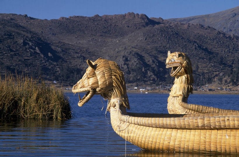 无人,横图,室外,湖,山,山脉,水,船,日光,秘鲁,波纹,蓝色,交通工具,南美,摄影,龙舟,舟,载具,普诺,的的喀喀湖,彩图