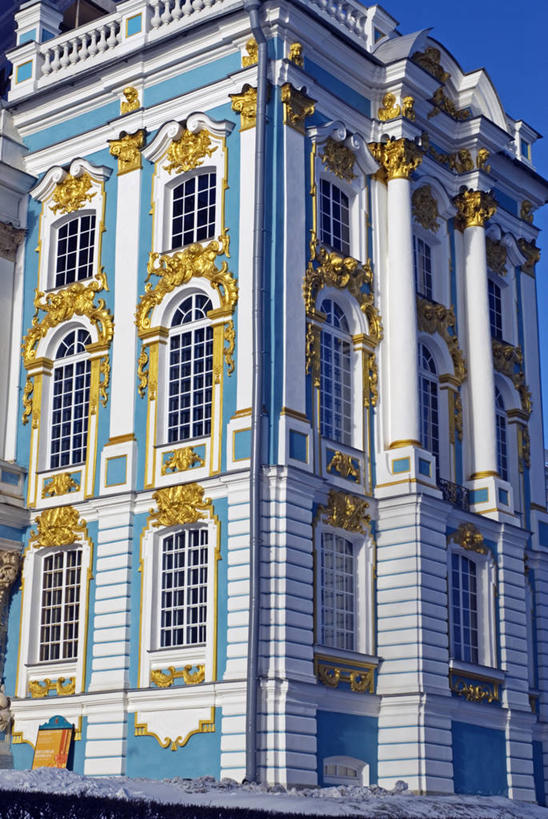 无人,宫殿,竖图,彩色,旅游,雪,窗户,建筑,俄罗斯,冰,冬天,宏伟,蓝色,白色,地标建筑,摄影,五颜六色,色彩斑斓,住房,五彩缤纷,皇后,五彩斑斓,洛可可风格,前苏联,五光十色,设计,彩图,旅行,罢工,俄罗斯文化,独联体