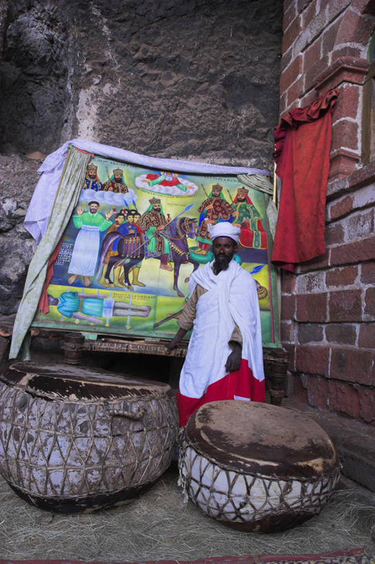 一个人,竖图,室内,非洲,埃塞俄比亚,摄影,宗教,基督教,阿非利加洲,埃塞俄比亚联邦民主共和国,拉利贝拉,阿姆哈拉州,彩图