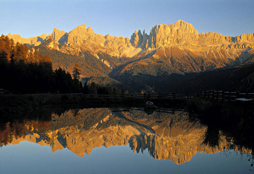 无人,横图,室外,湖,山,山脉,意大利,欧洲,反射,地形,摄影,南欧,意大利共和国,特伦蒂诺.上阿迪杰大区,多洛米蒂山脉,彩图