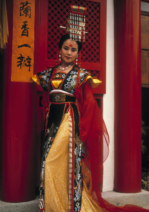 一个人,竖图,亚洲,红色,摄影,肖像,彩图,传统服装