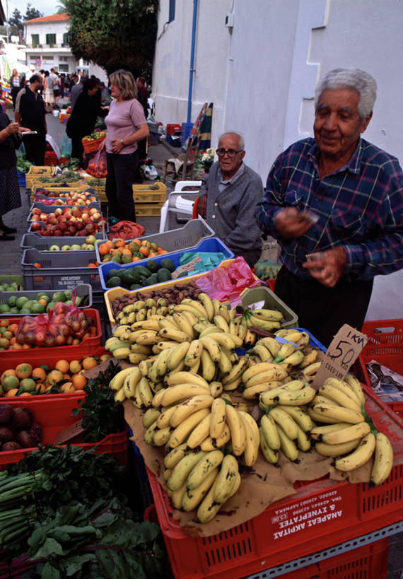 竖图,香蕉,欧洲,塞浦路斯,岛,食品,市场,摄影,地中海文化,男性,彩图