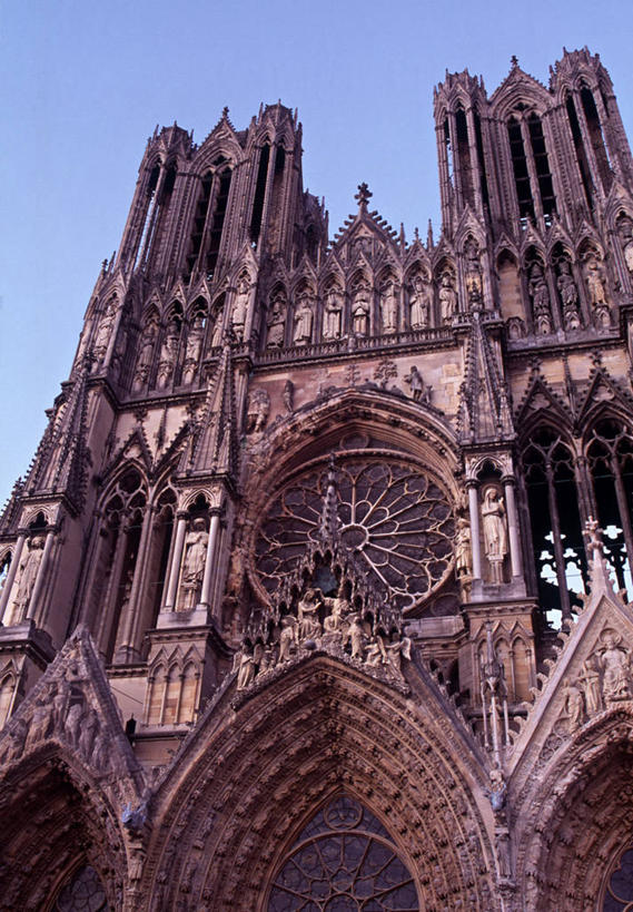 无人,教堂,竖图,雕塑,法国,欧洲,雕像,香槟,摄影,西欧,法兰西,法国文化,哥特式风格,法兰西共和国,法兰西第五共和国,香槟.阿登,香槟.阿登大区,马恩省,兰斯,兰斯大教堂,彩图,大教堂