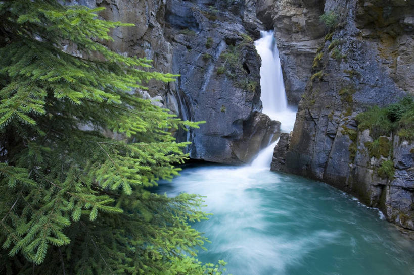 无人,横图,室外,瀑布,加拿大,地形,风景,自然,夏天,摄影,北美,班夫国家公园,加拿大落基山脉,亚伯达,彩图