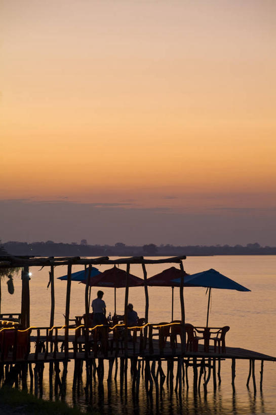 无人,吃,竖图,室外,湖,日落,危地马拉,河岸,黄昏,摄影,中美洲,拉丁美洲,弗洛雷斯,彩图