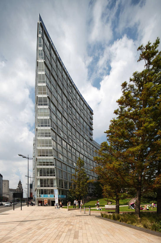 办公室,竖图,室外,白天,度假,美景,城市风光,城市,建筑,英国,欧洲,景观,公寓,娱乐,英格兰,树,天空,享受,休闲,景色,放松,摄影,利物浦,默西赛德郡,彩图,餐馆