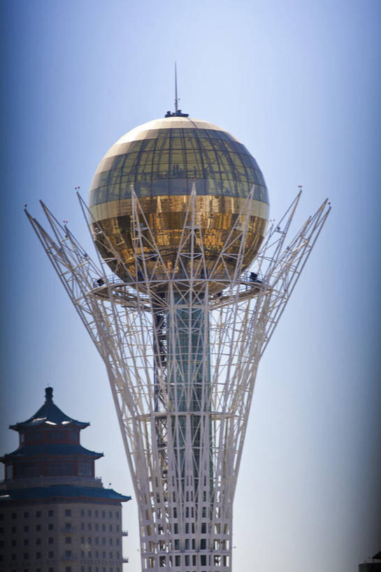无人,竖图,方图,室外,白天,建筑,雕塑,哈萨克斯坦,塔,顶部,天空,球体,摄影,宁静,彩图