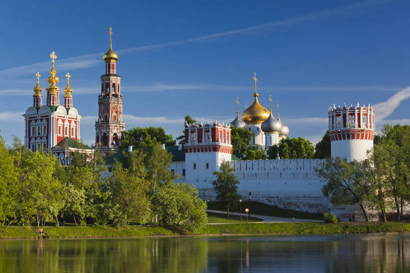 无人,教堂,横图,室外,白天,城市,建筑,俄罗斯,节日,首都,历史,文化,祈祷,健康,许愿,摄影,宗教,信仰,纪念,祈求,基督教,天主教,修道院,信念,莫斯科,神学院,修院,隐修院,平安,彩图,俄罗斯文化,莫斯科河