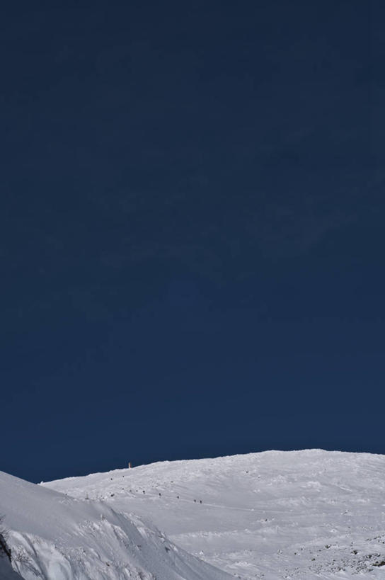 竖图,室外,白天,留白,旅游,度假,探险,山,雪,美国,地平线,辽阔,地面,娱乐,风景,享受,休闲,广阔,放松,摄影,一望无际,北美,北美洲,延伸,美洲,万里无云,新罕布什尔州,天地相交,北亚美利加洲,亚美利加洲,新罕布什尔,新罕布夏州,花岗岩州,花冈岩之州,滑雪之州,无边无际,一马平川,新英格兰,阿巴拉契亚山脉,纽英仑,冒险,休闲活动,彩图,美利坚合众国,对焦,阿巴拉契亚