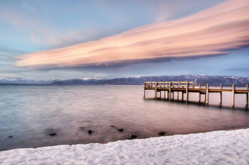无人,码头,横图,室外,湖,美景,日落,雪,美国,地形,景观,冬天,风景,自然,景色,摄影,宁静,加利福尼亚,自然风光,太浩湖,荚状云,彩图