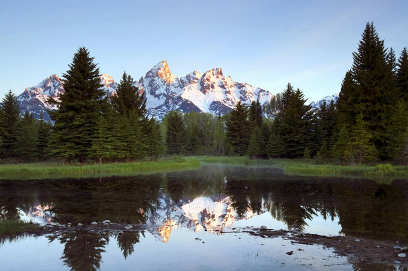 无人,横图,室外,白天,湖,美景,森林,山脉,水,雪山,日光,美国,反射,地形,景观,山顶,风景,自然,景色,摄影,宁静,自然风光,怀俄明,万里无云,大提顿国家公园,常绿树,自然地理,彩图