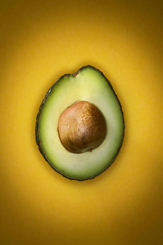 无人,竖图,俯视,特写,美国,黄色背景,种子,饮食,一个,鳄梨,摄影,单个,清新,横截面,健康食物,彩图,高角度拍摄,影棚拍摄