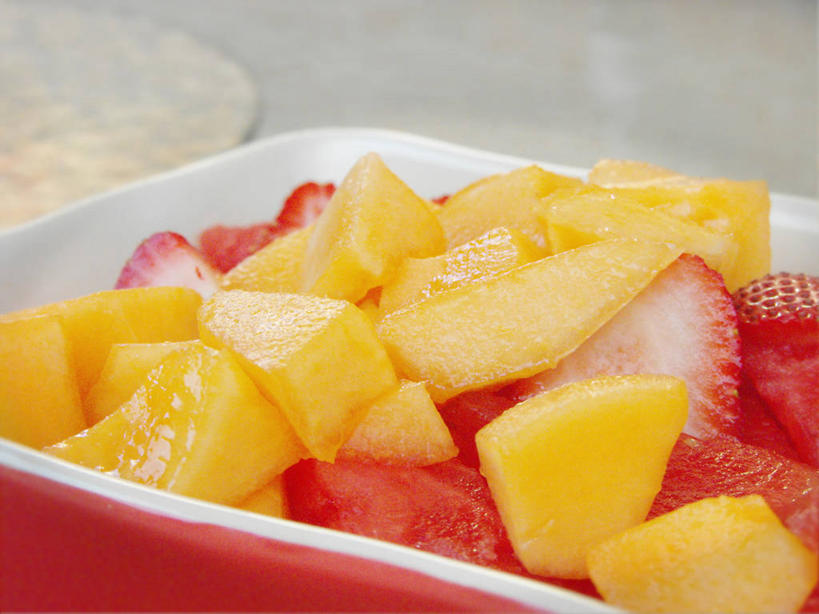 点心,面包,无人,横图,室内,特写,白天,草莓,西瓜,美国,切开,哈密瓜,食品,面点,吐司,水果沙拉,饮食,食物,糕点,碗,切,摄影,法式面包,清新,剖面,吐司面包,切面,健康食物,宾夕法尼亚,彩图,多士,听型面包