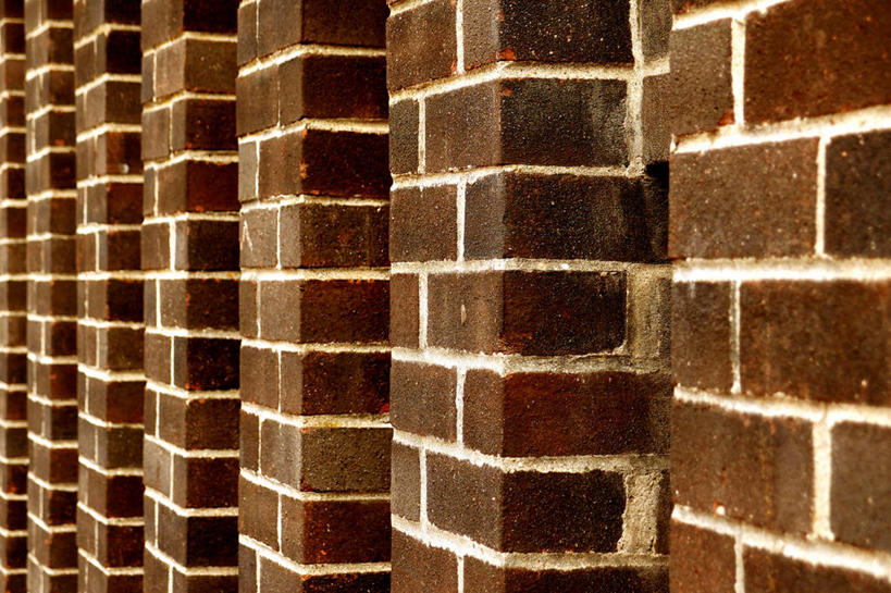 无人,横图,室外,白天,背景,重复,建筑,英国,一排,整齐,柱子,砖墙,排列,摄影,队列,梅德斯通,彩图