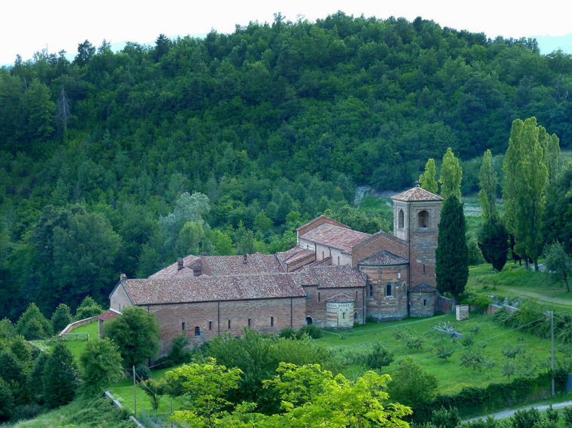 无人,横图,室外,白天,山,建筑,意大利,草,树,自然,摄影,罗马式,基督教,意大利文化,哥特式风格,修院,彩图