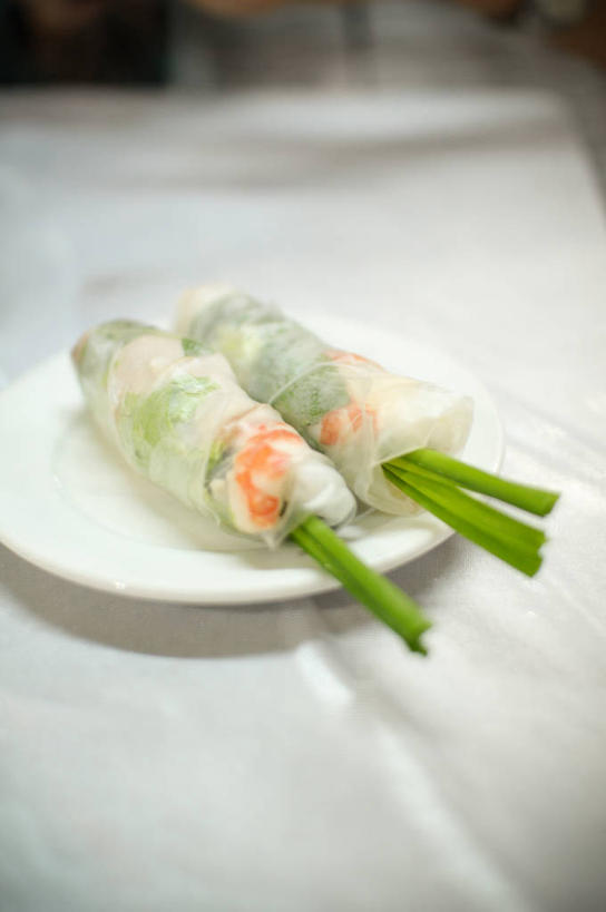 无人,竖图,室内,特写,蔬菜,越南,虾,食品,饮食,盘子,卷起,摄影,草本,清新,胡志明市,糯米纸,海产,彩图