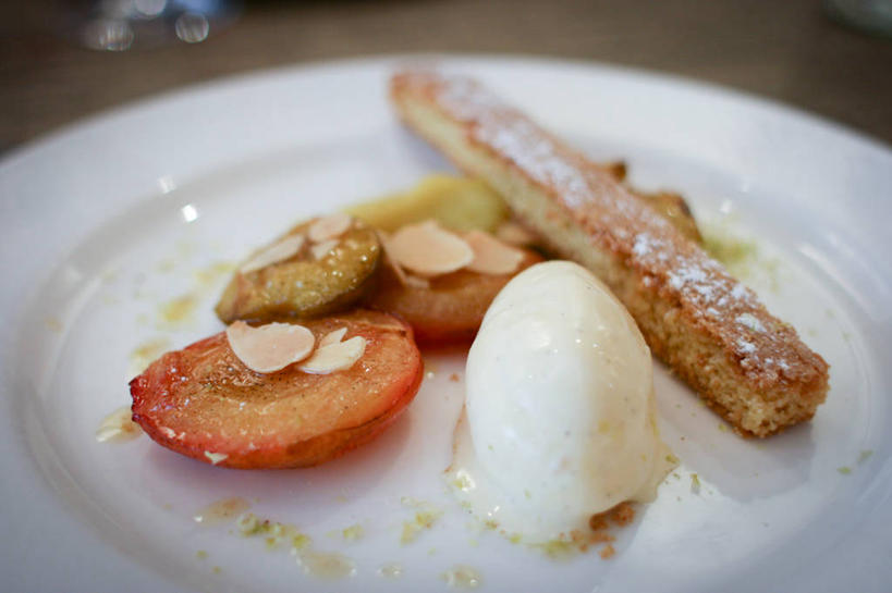 无人,横图,室内,白天,烧烤,李子,英国,食品,饮食,盘子,摄影,清新,健康食物,彩图,香草冰淇淋