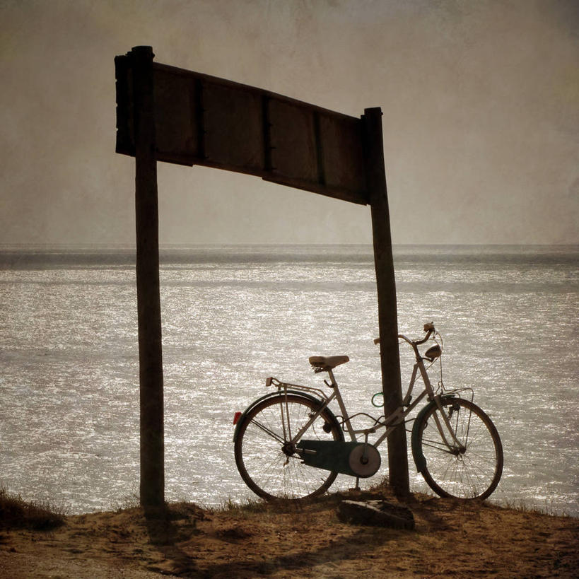 无人,方图,室外,白天,海洋,自行车,西班牙,水平线,布告,天空,自然,运输,摄影,停止,暂停,停滞,彩图