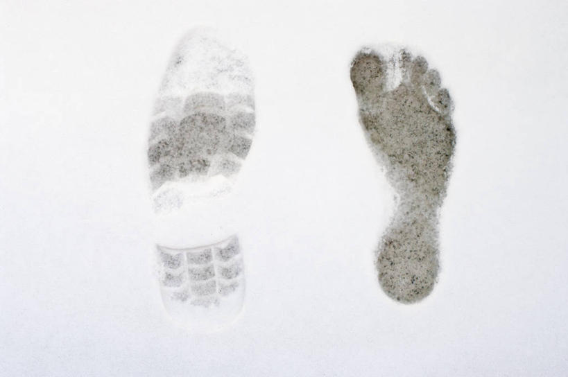 无人,横图,室外,特写,白天,白色背景,雪,德国,脚印,鞋印,慕尼黑,比较,寒冷,摄影,身份,反差,巴伐利亚,彩图