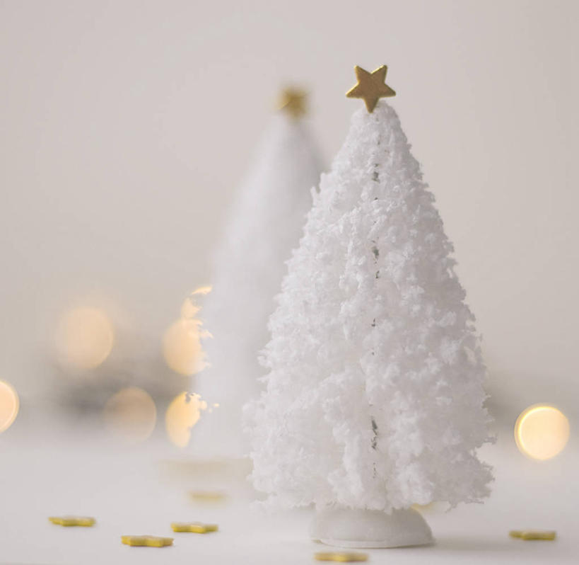 无人,横图,室内,特写,白天,西班牙,圣诞节,庆祝,圣诞树,树,两个,白色,星形,摄影,创造力,塞维尔,美术工艺,彩图,传统文化