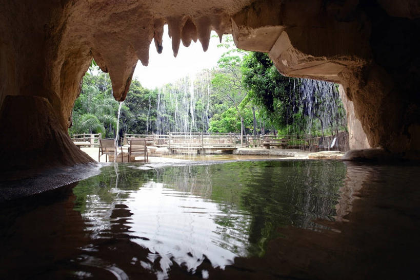 无人,公园,栏杆,横图,室外,白天,桌子,喷泉,椅子,巴西,反射,树,风景,自然,摄影,宁静,岩层,戈亚斯,岩石,彩图
