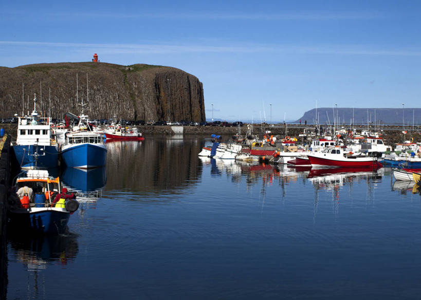 无人,码头,横图,室外,白天,船,停靠,反射,云,渔船,天空,运输,摄影,宁静,停泊,斯奈山半岛,彩图