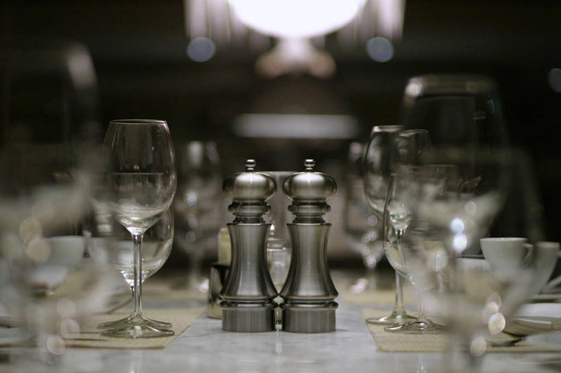 无人,横图,室内,白天,餐桌,美国,准备,饭厅,咖啡杯,摄影,葡萄酒杯,加利福尼亚,贝弗利山,玻璃杯,茶杯,彩图