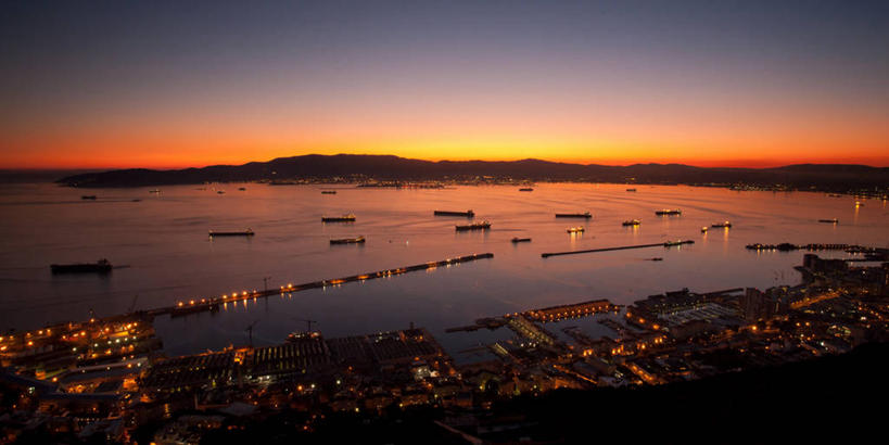 无人,横图,俯视,航拍,室外,日光,风景,天空,自然,黄昏,摄影,宁静,照亮,鸟瞰,直布罗陀,彩图,高角度拍摄,海港