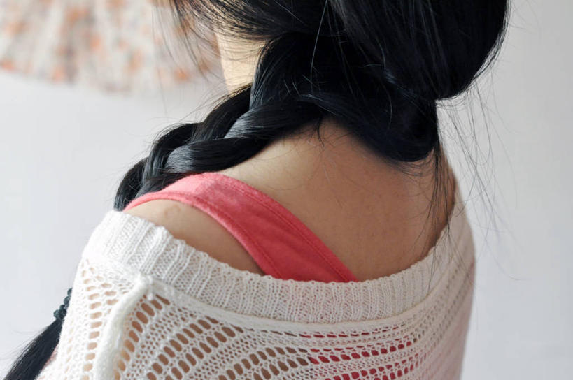 成年人,头发,一个人,横图,室内,特写,时尚,马来西亚,仅一个女性,网,休闲装,黑色,摄影,麻花辫,部分,长发,彩图