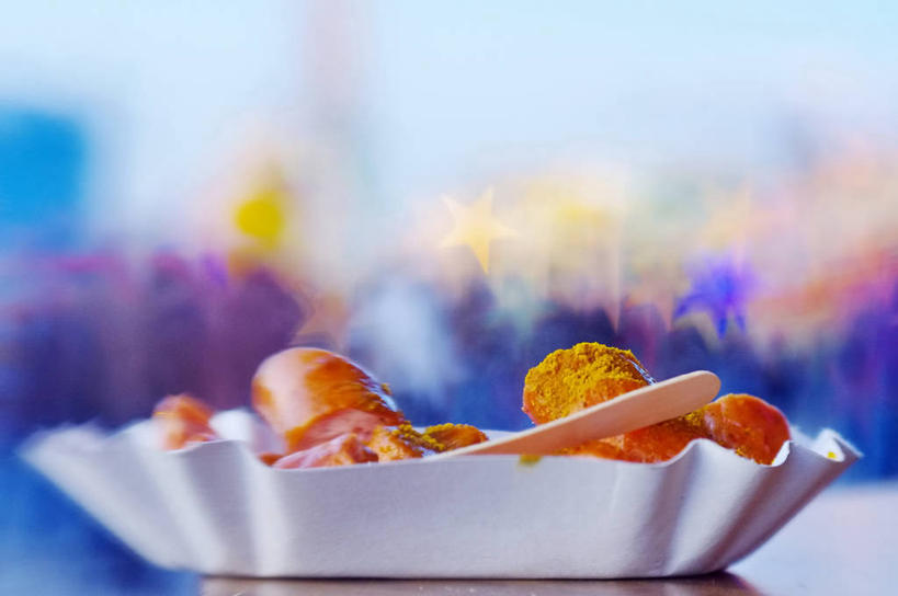 点心,面包,无人,横图,室内,特写,白天,德国,切开,庆祝,蒸汽,香肠,食品,面点,吐司,番茄酱,咖喱,慕尼黑,食物,糕点,容器,啤酒节,切,摄影,法式面包,剖面,吐司面包,切面,德国文化,巴伐利亚,彩图,多士,听型面包,成分