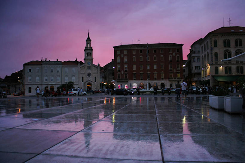 横图,室外,白天,城市,建筑,克罗地亚,反射,自然,黄昏,地标建筑,摄影,砖地,照亮,斯普利特,彩图