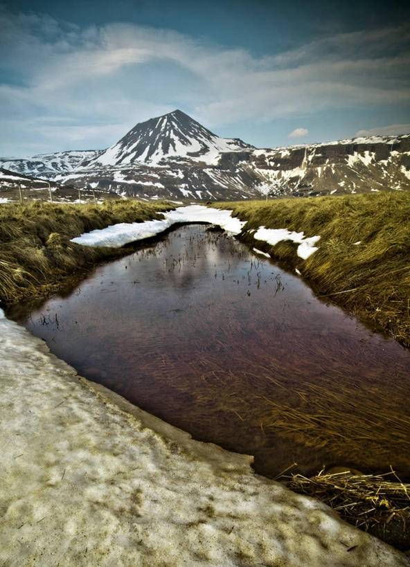 无人,竖图,室外,白天,河流,美景,山,水,雪,雪山,反射,景观,云,宏伟,草,风景,自然,景色,摄影,宁静,自然风光,斯奈山半岛,彩图