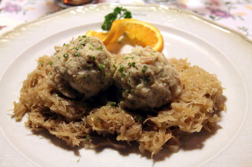 点心,面包,无人,横图,室内,特写,奥地利,切开,食品,面点,吐司,食物,糕点,盘子,切,橙色,摄影,欧芹,法式面包,清新,剖面,吐司面包,切面,熏猪肉,彩图,多士,听型面包,装饰菜