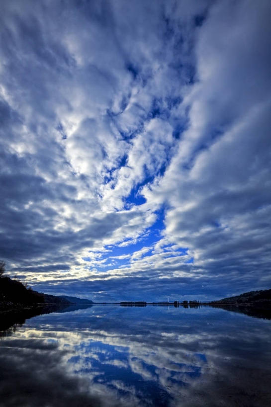 无人,竖图,室外,白天,水,美国,反射,云,风景,自然,摄影,宁静,俄勒冈州,波特兰,死水,彩图