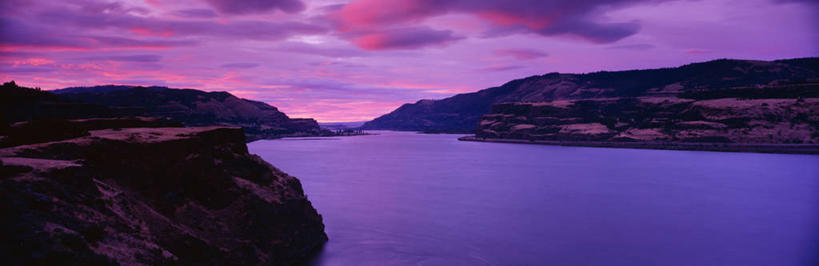 无人,横图,全景,俯视,室外,白天,日出,河流,美景,美国,地形,景观,紫色,风景,自然,景色,摄影,宁静,北美,早晨,自然风光,俄勒冈州,华盛顿州,哥伦比亚河,波特兰,哥伦比亚河谷,彩图,高角度拍摄,旅行