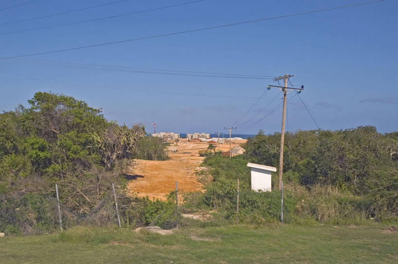 横图,室外,白天,建筑业,古巴,加勒比海,环保,电线杆,大西洋,工业,运输,摄影,能源,环境,回收,资源,国家公园,美洲,推土机,利用,低碳,发展,循环,持续,自然保护区,彩图,道路工程