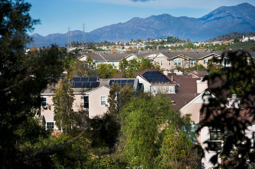 无人,家,横图,室外,白天,建筑,日光,美国,环保,房屋,陆地,绿色,自然,社区,夏天,建造,能源,环境,回收,资源,北美,利用,低碳,循环,持续,精力